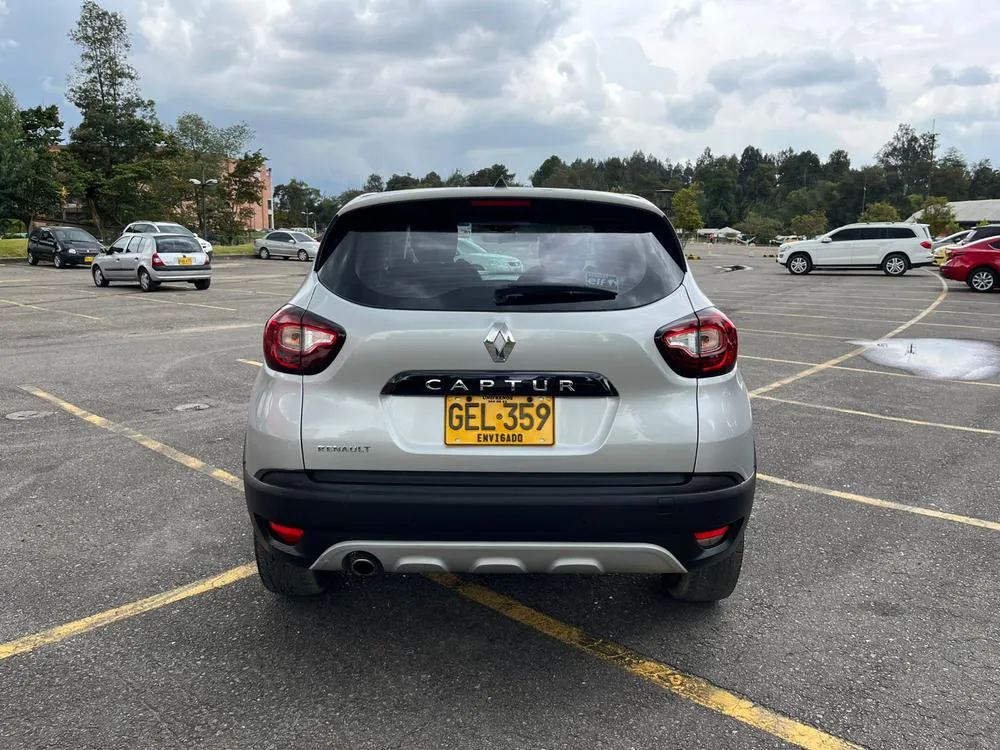 RENAULT CAPTUR ZEN 2020