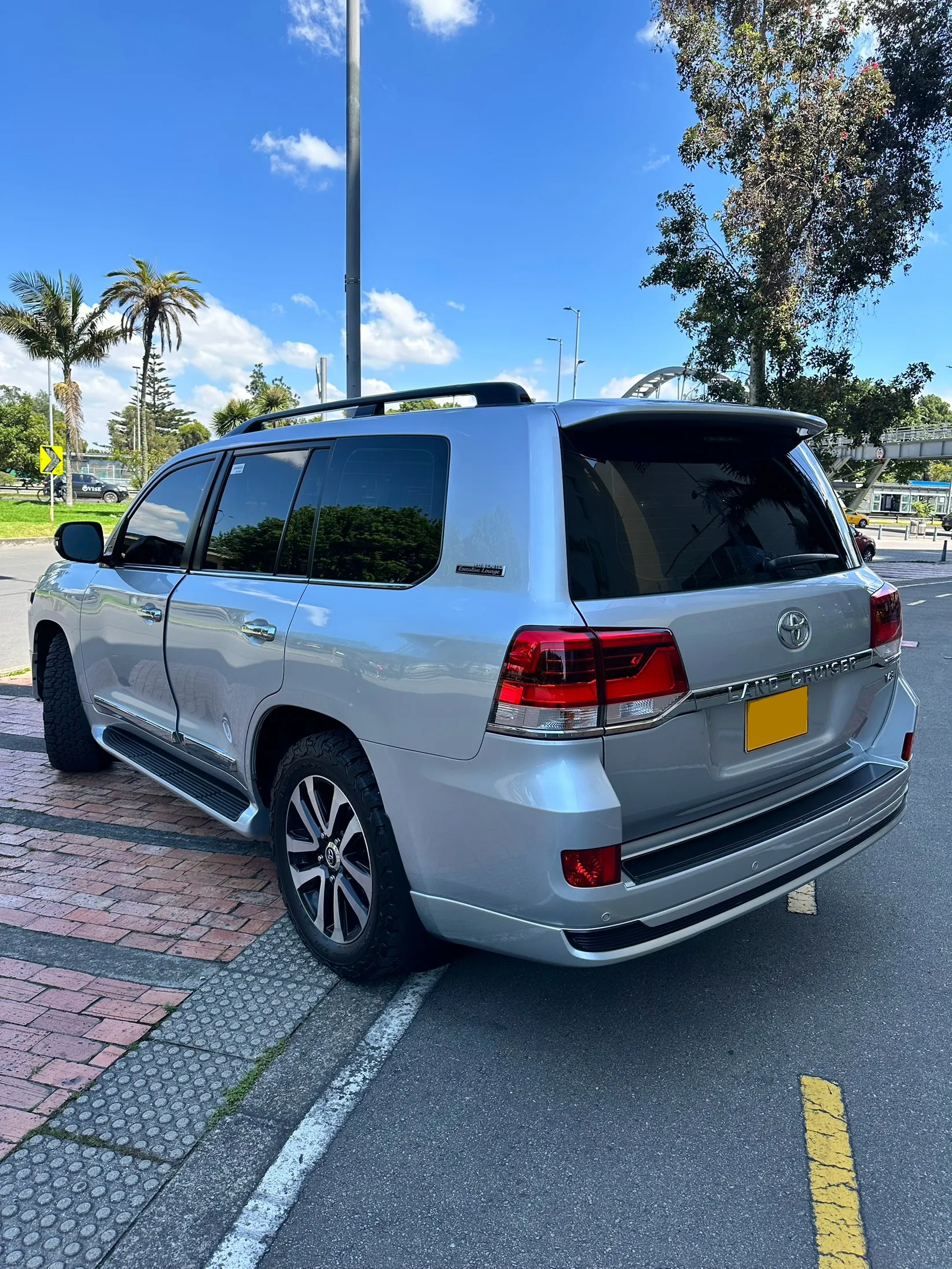 TOYOTA LAND CRUISER [LC 200] ELITE 2020