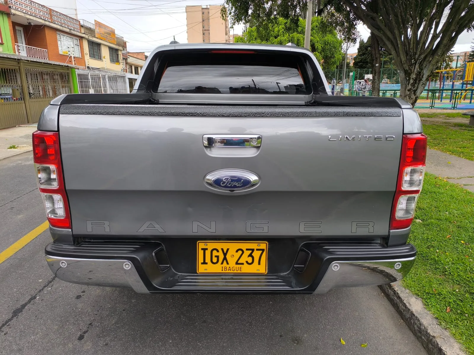 FORD RANGER LIMITED 2015