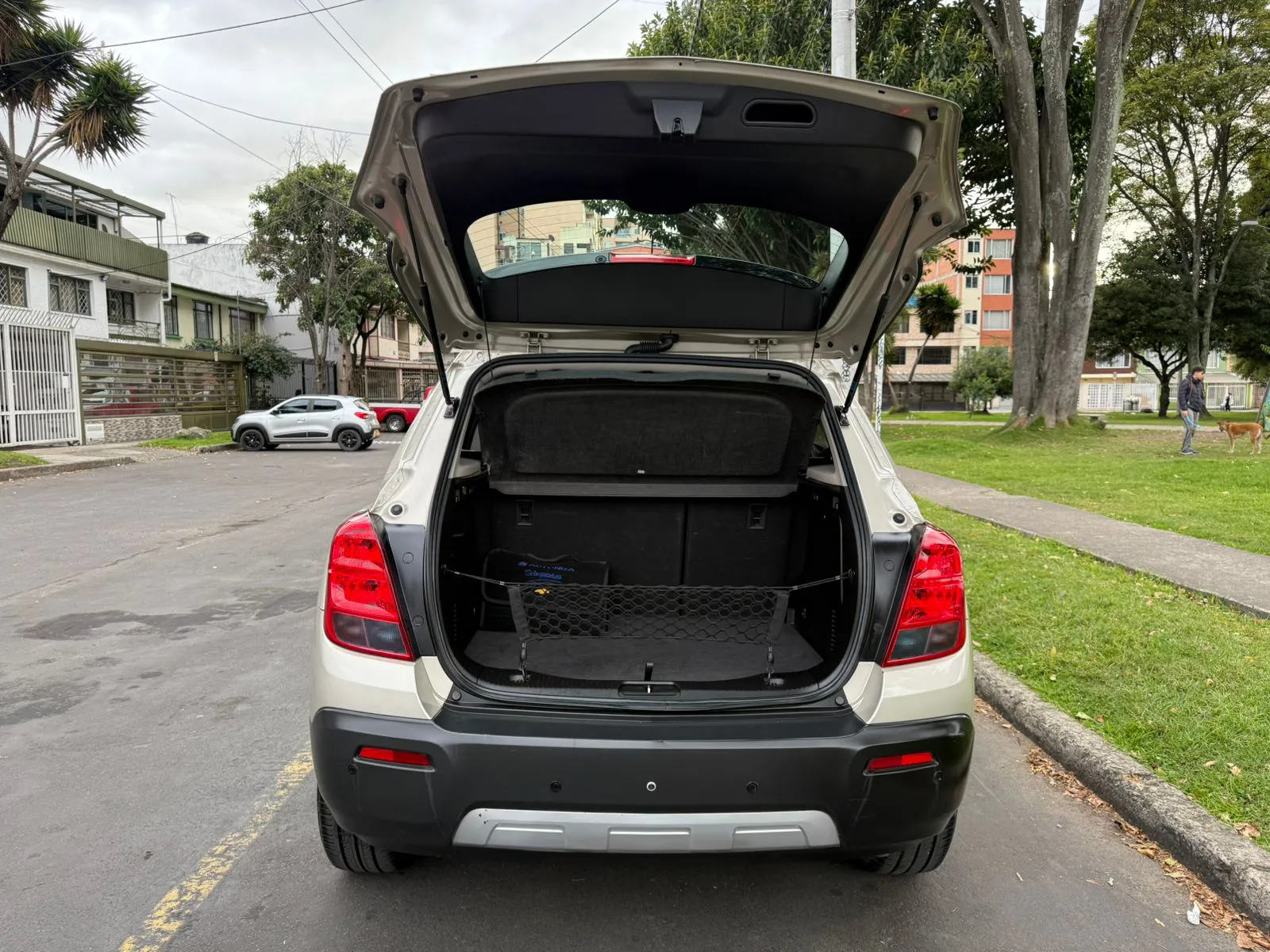 CHEVROLET TRACKER LS 2015