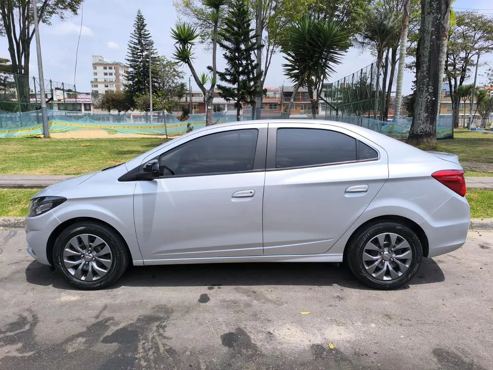 CHEVROLET JOY HATCHBACK LT 2021