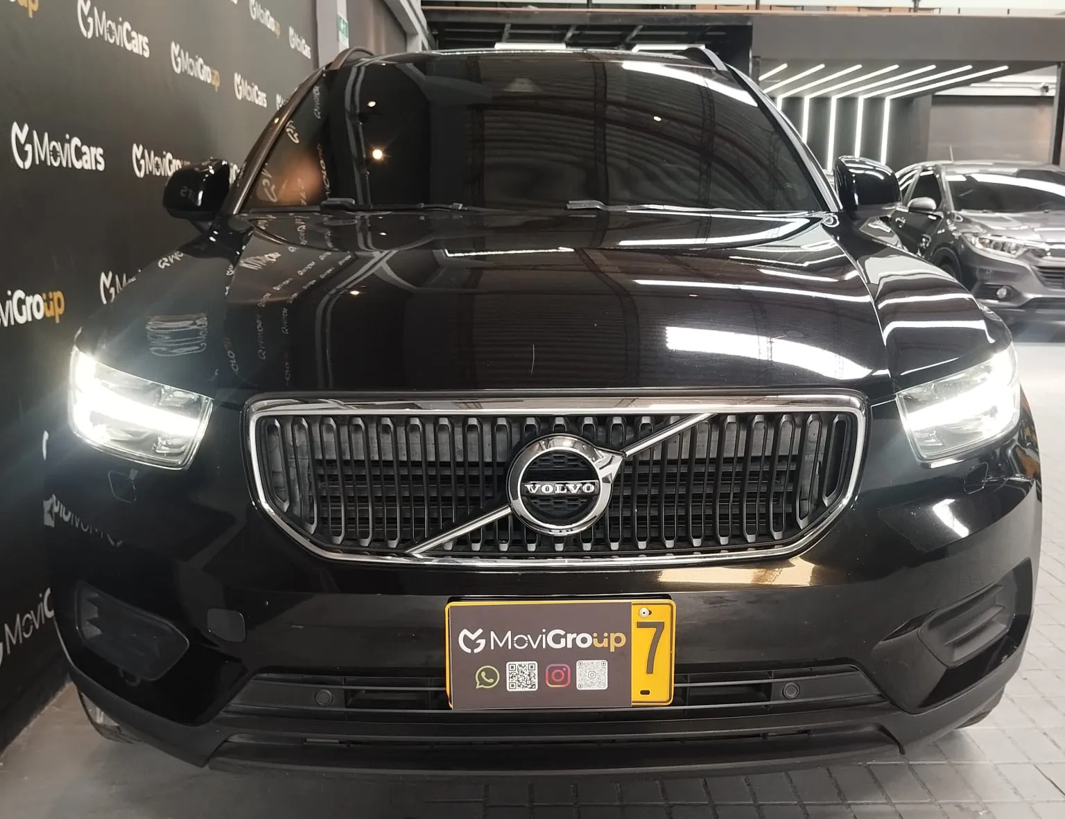 VOLVO XC40 T4 FWD MOMENTUM 2020