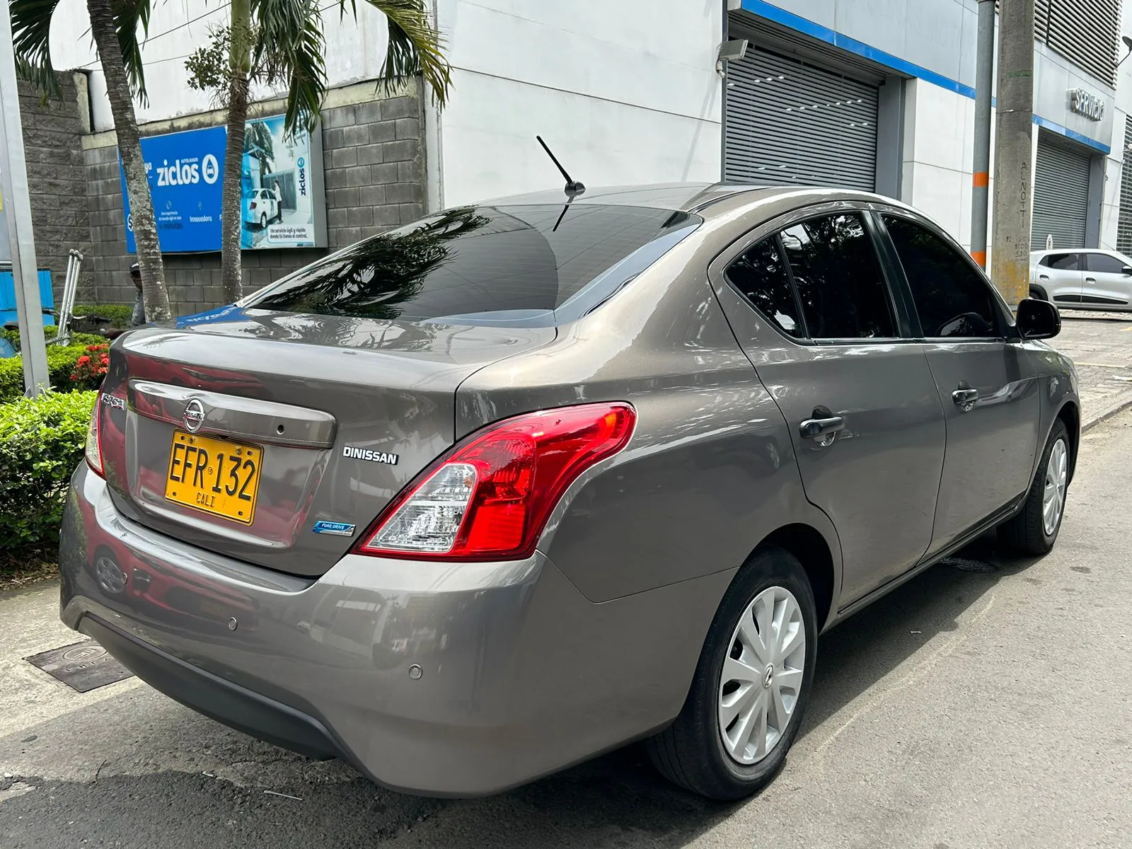 NISSAN VERSA DRIVE 2018