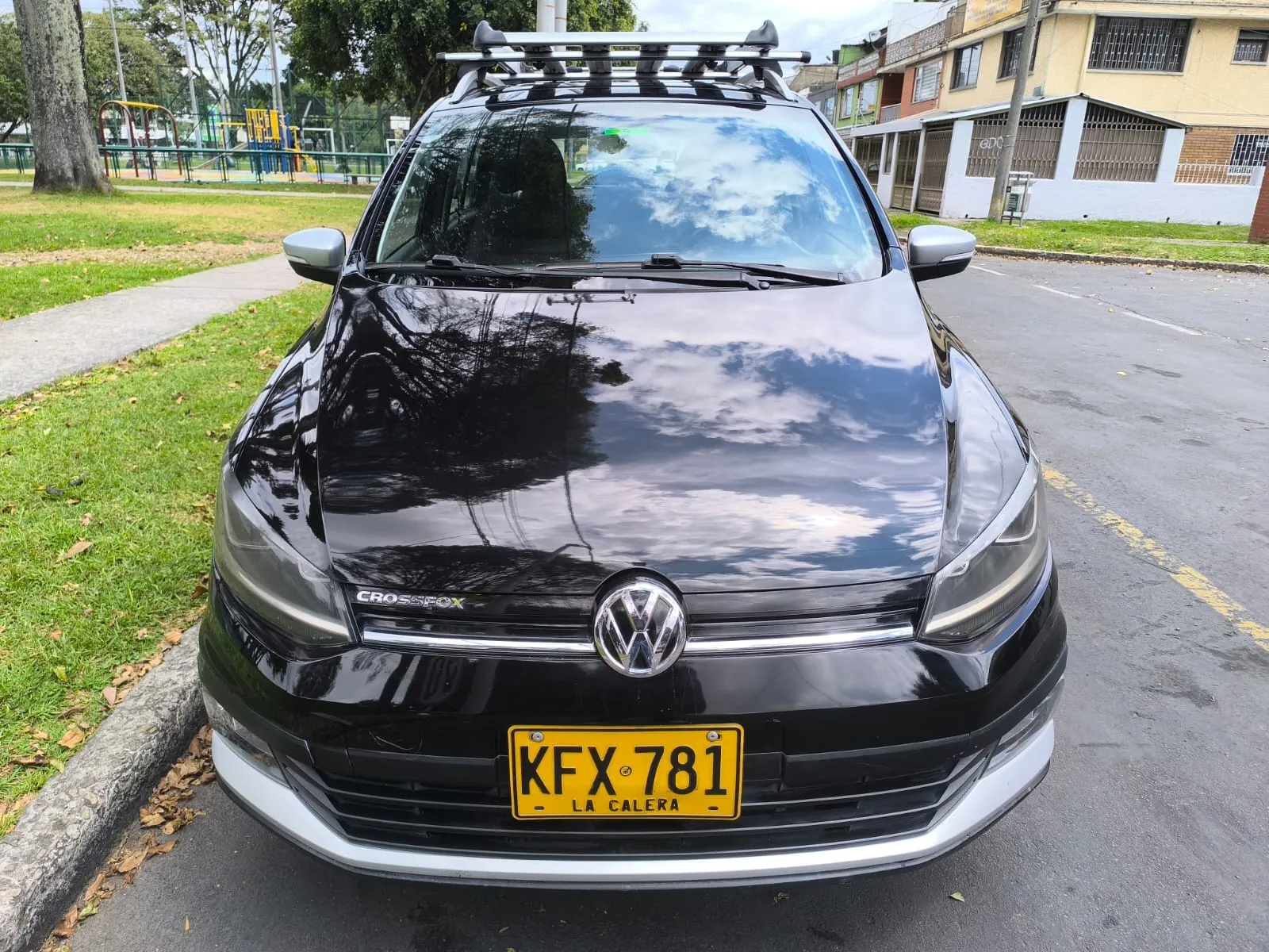 VOLKSWAGEN CROSSFOX 2015