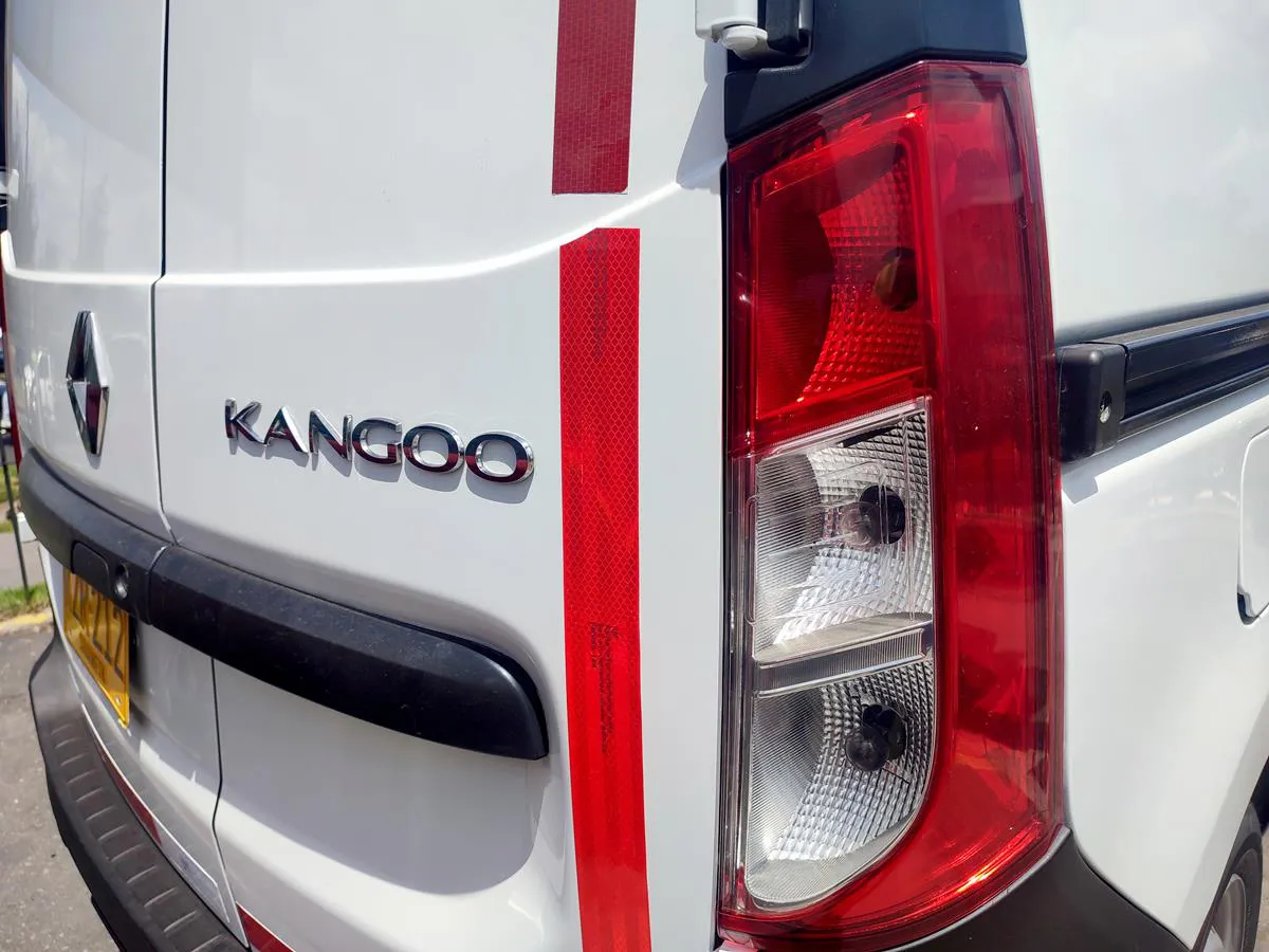 RENAULT KANGOO 2022