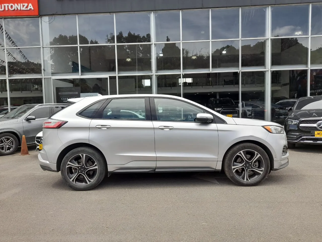 FORD EDGE ST 2019