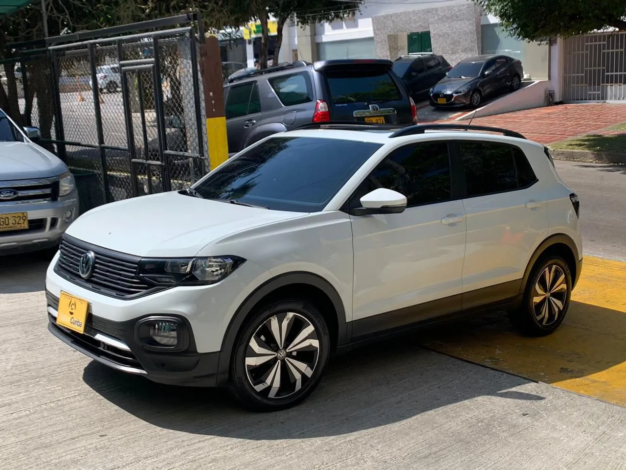 VOLKSWAGEN T-CROSS 2021