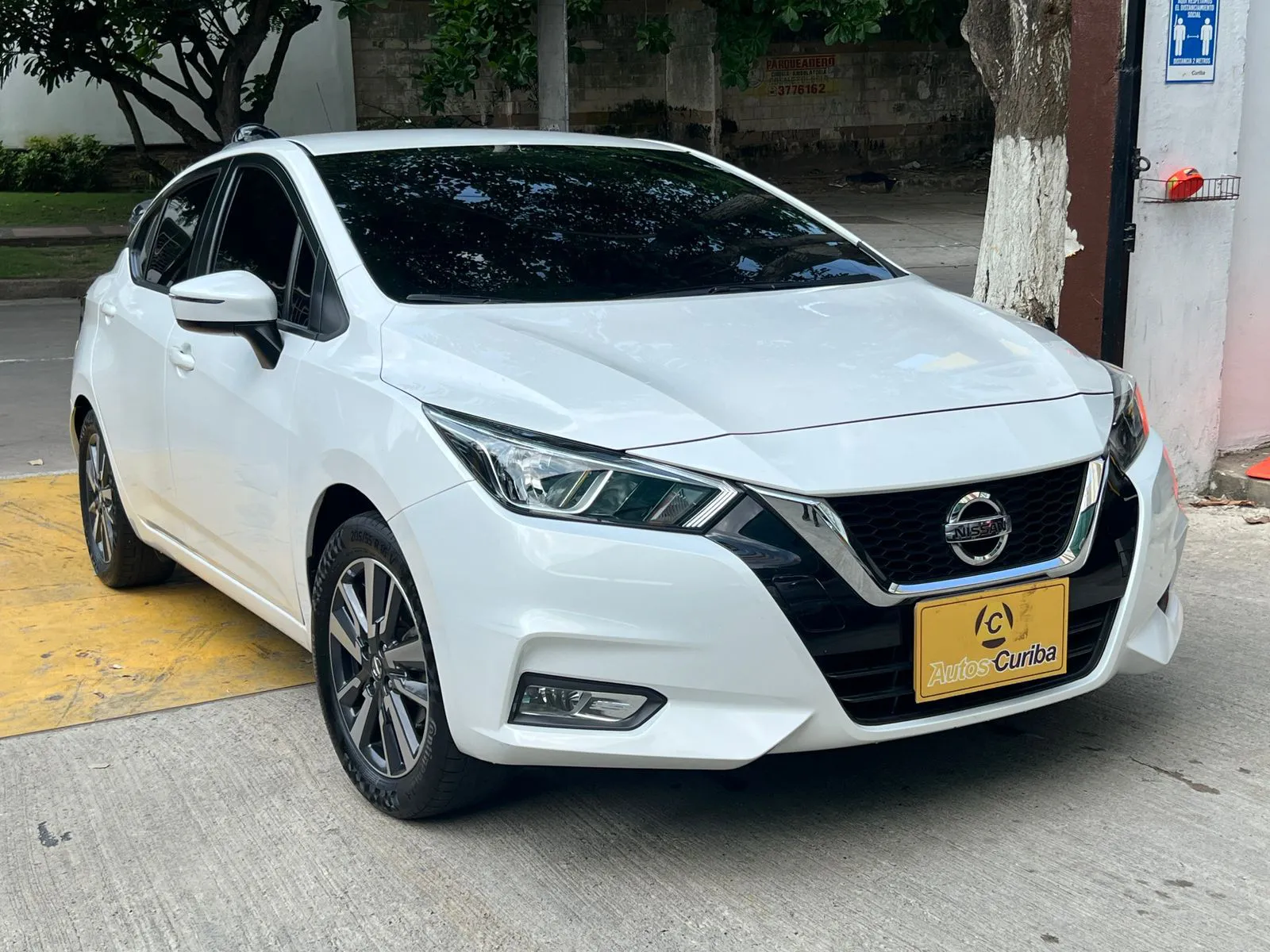 NISSAN VERSA 2022