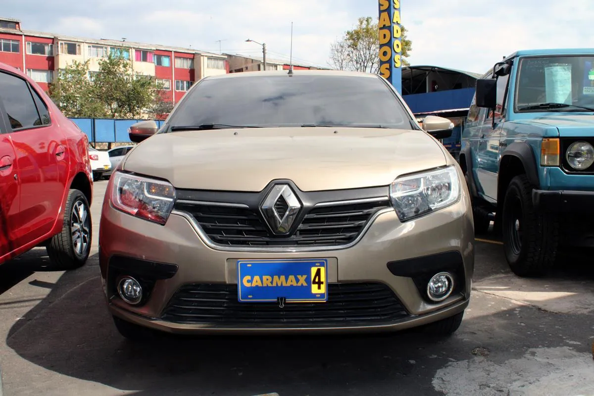 RENAULT LOGAN 2023