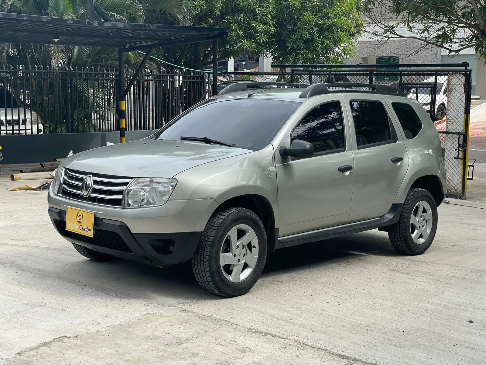 RENAULT DUSTER DUSTER DISCOVERY MT 1600CC 4X2 2015