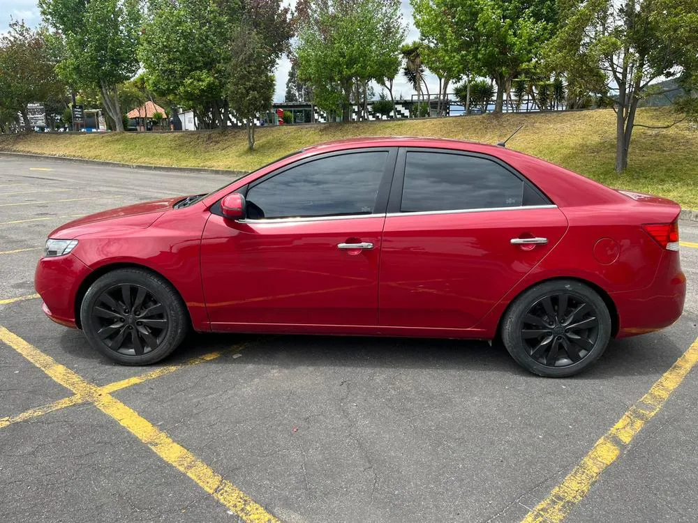 KIA CERATO FORTE 1.6 2013