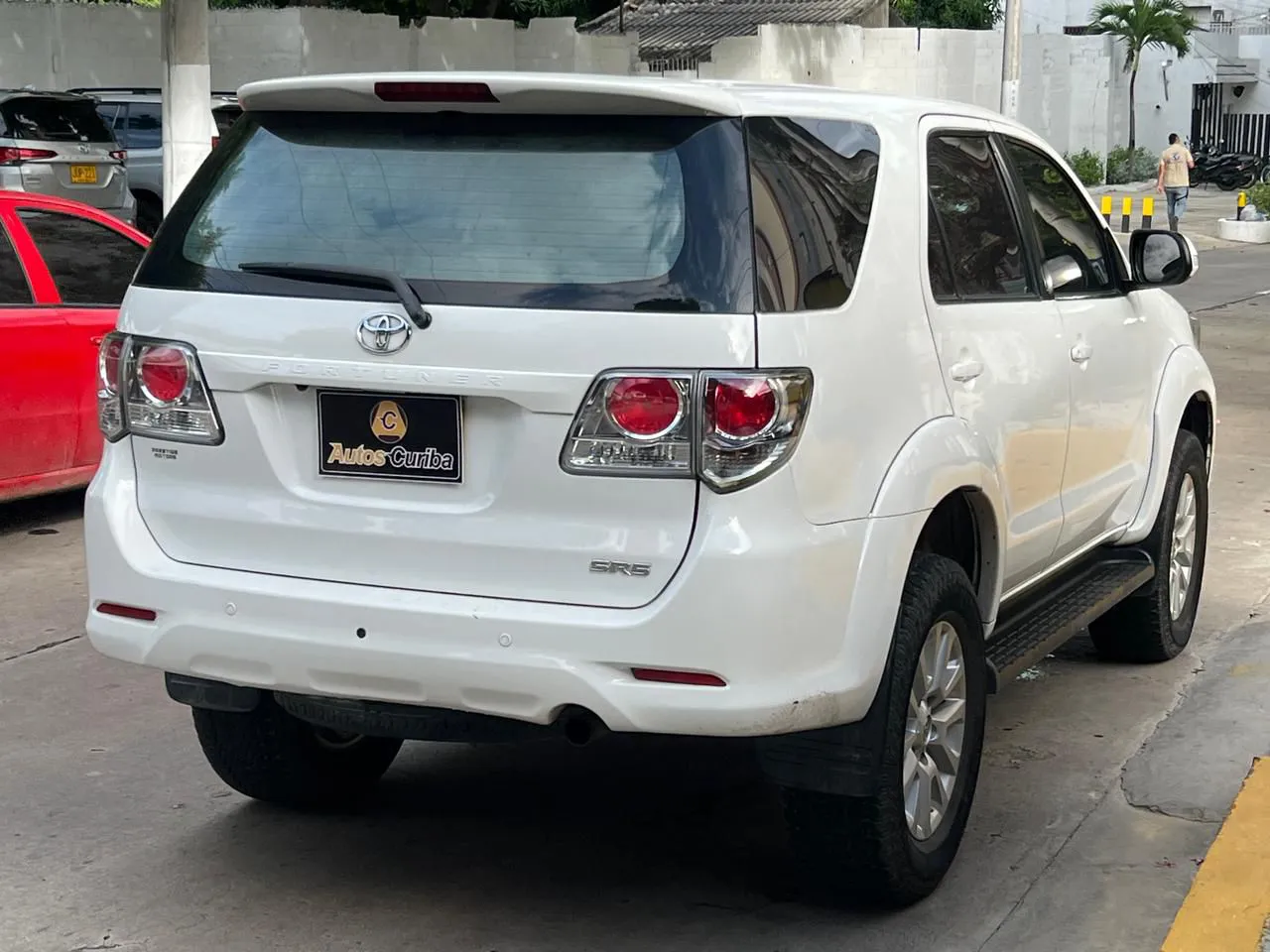 TOYOTA FORTUNER 2015