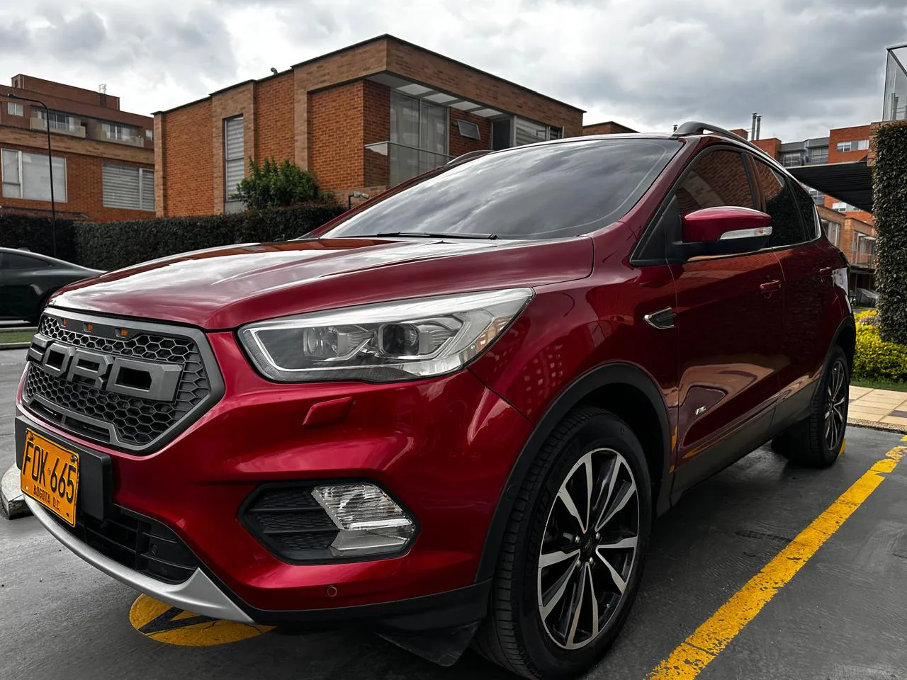 FORD ESCAPE TITANIUM 2018