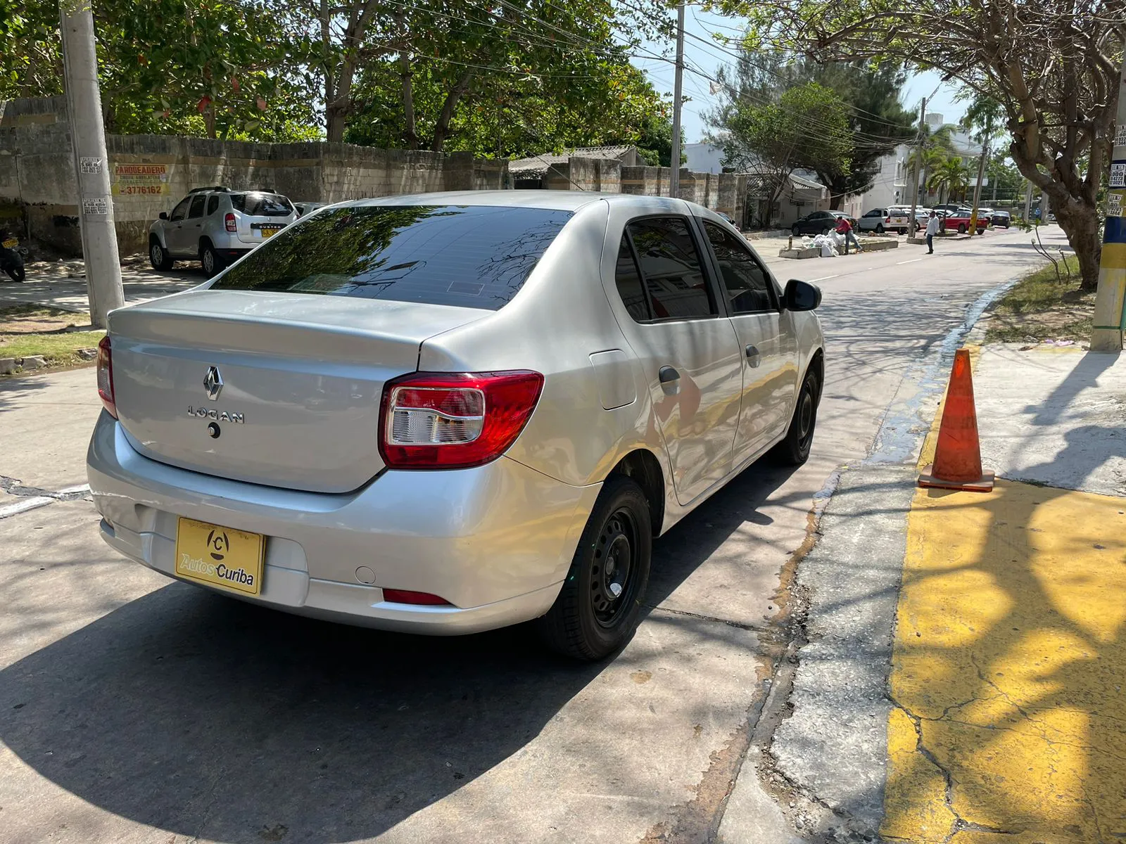 RENAULT LOGAN 2019