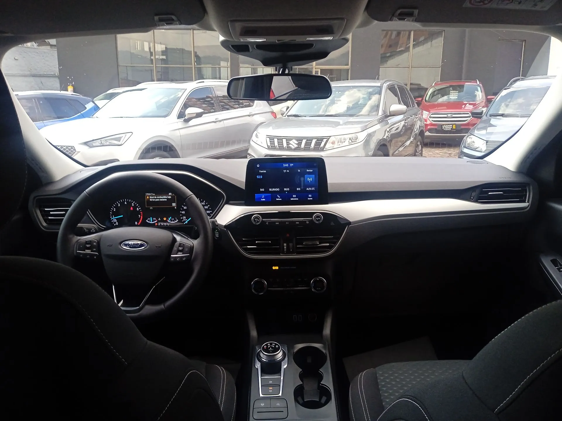 FORD ESCAPE SE 2022