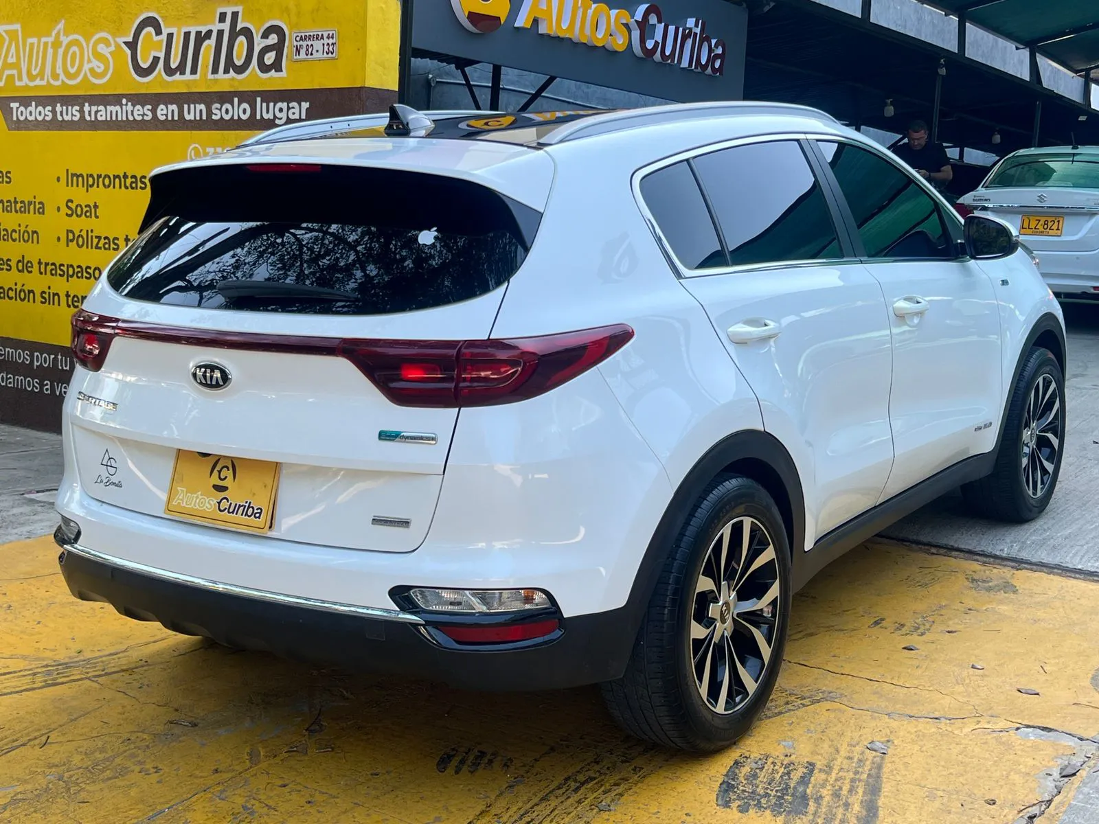 KIA SPORTAGE 2021