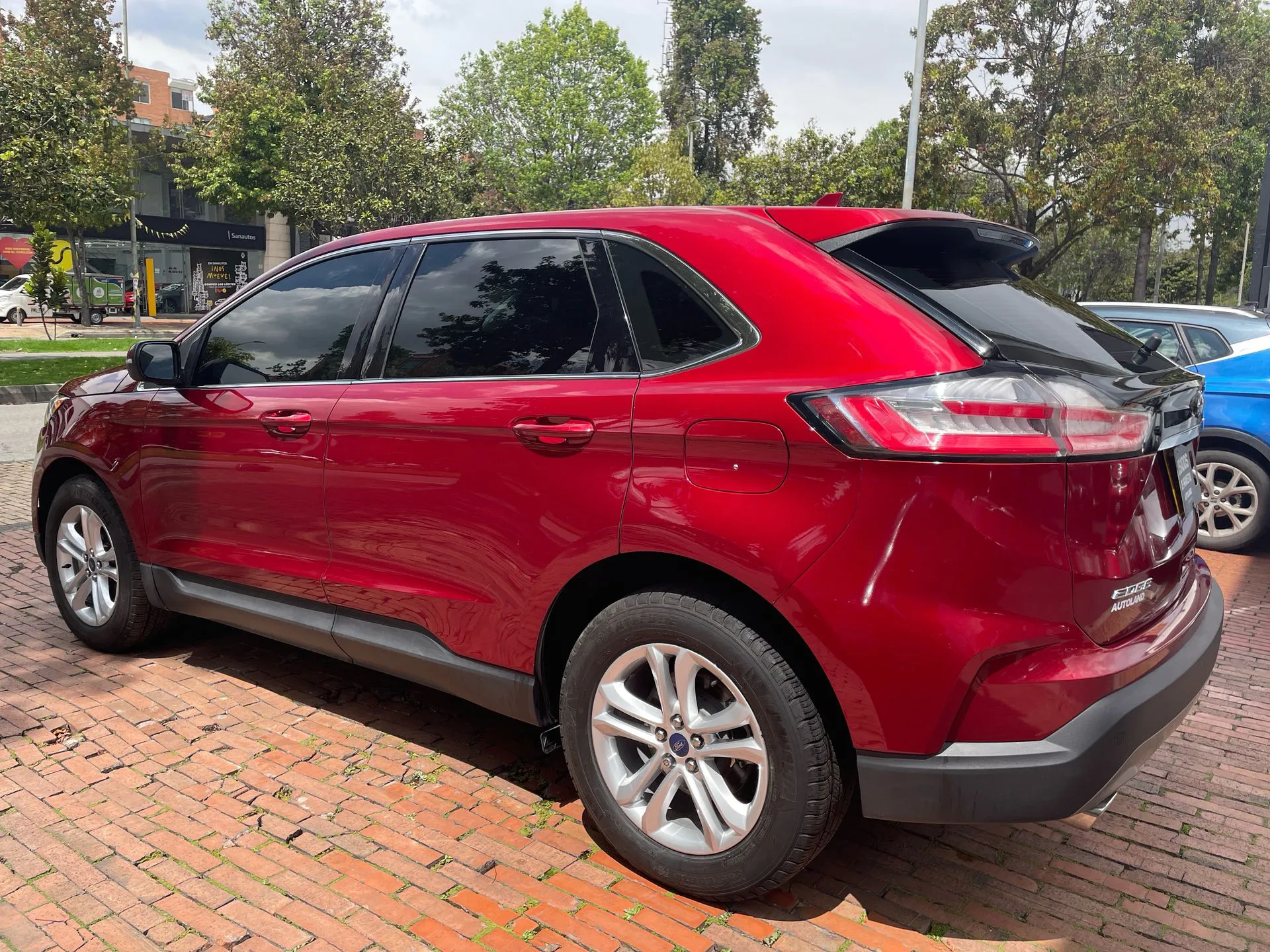 FORD EDGE RIDE 2019