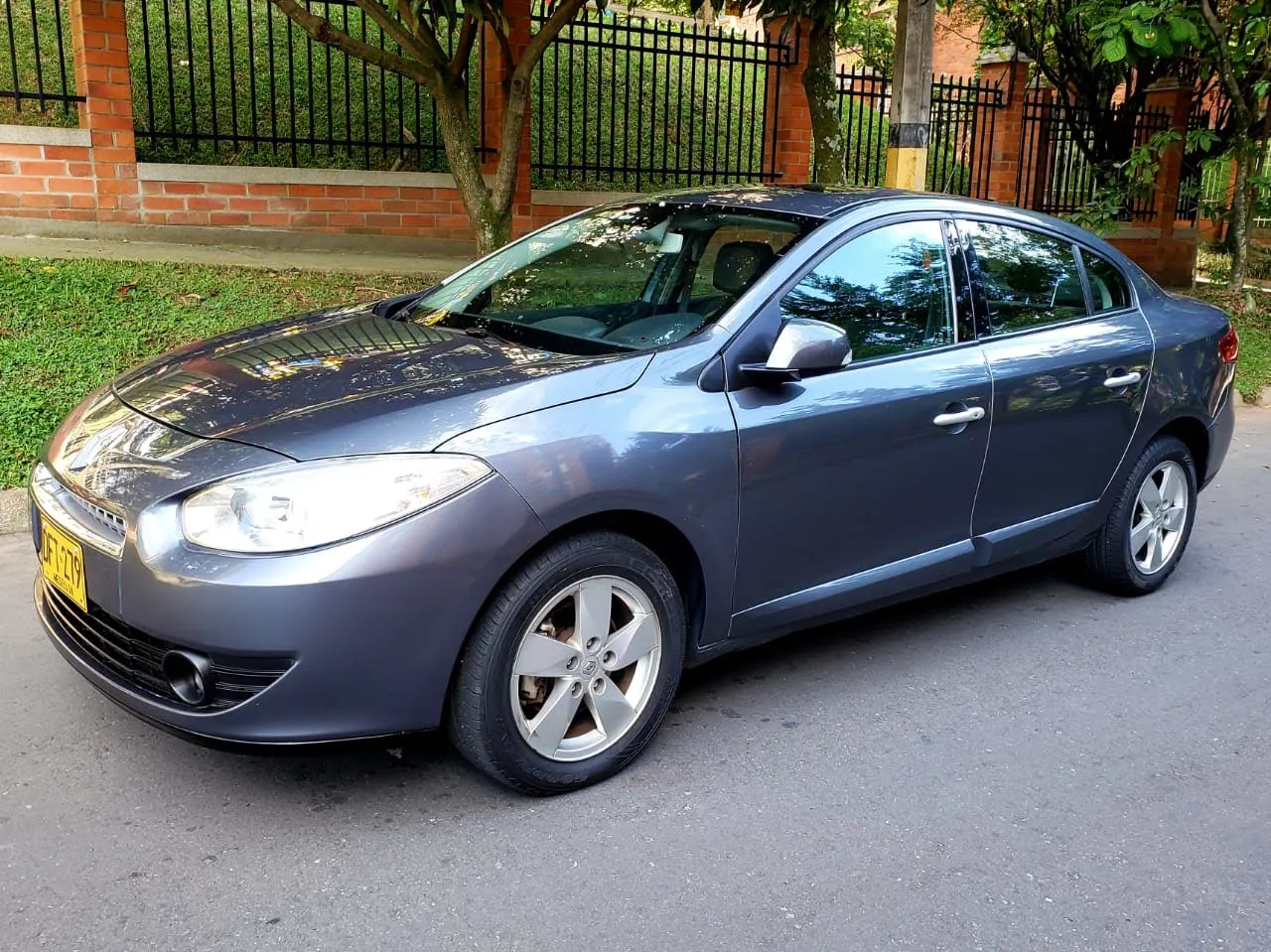 RENAULT FLUENCE PRIVILEGE 2012