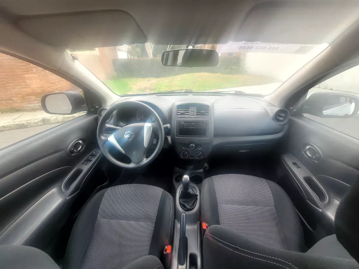 NISSAN VERSA 2019