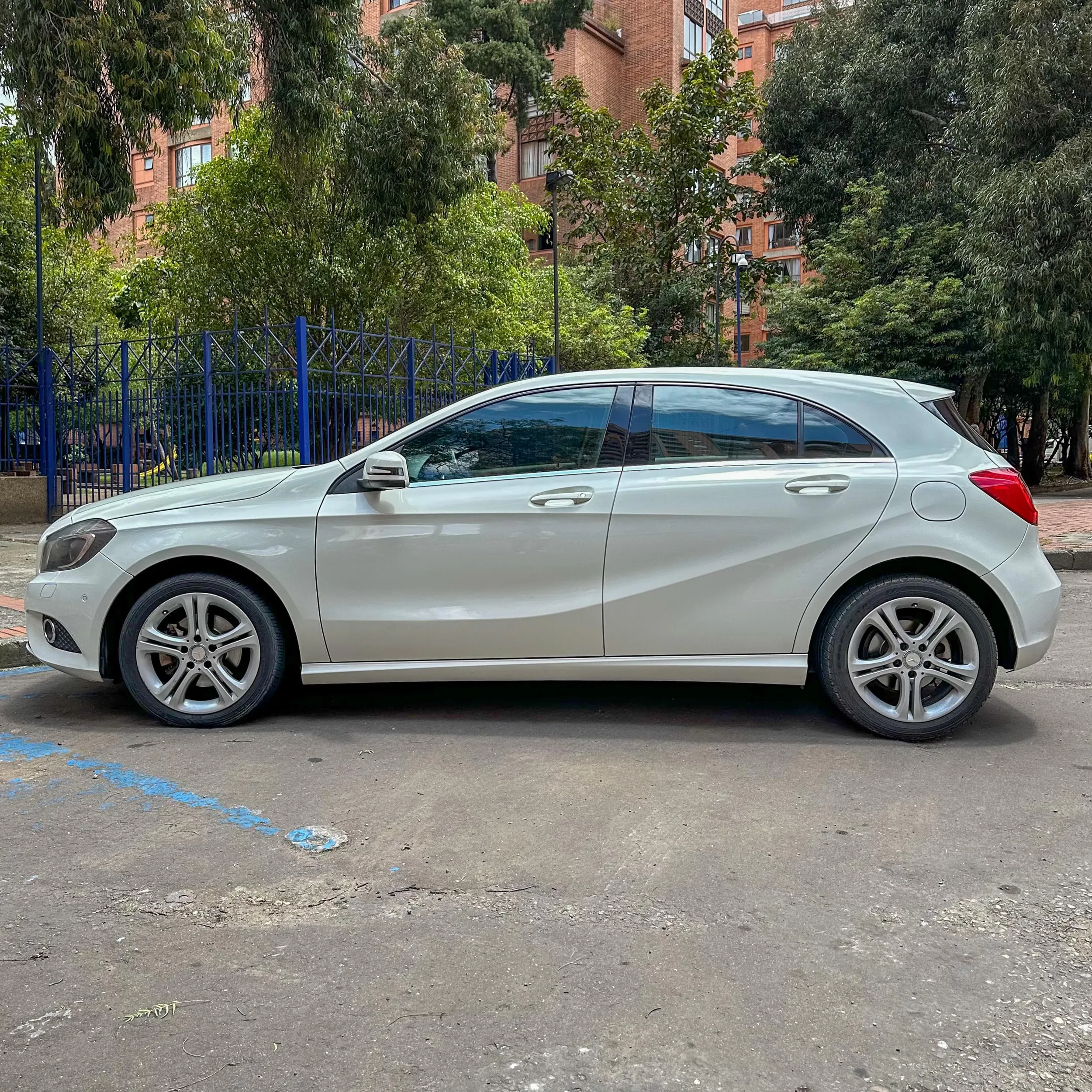 MERCEDES BENZ A A 200 [W176] MT 1600CC T 5P 2016