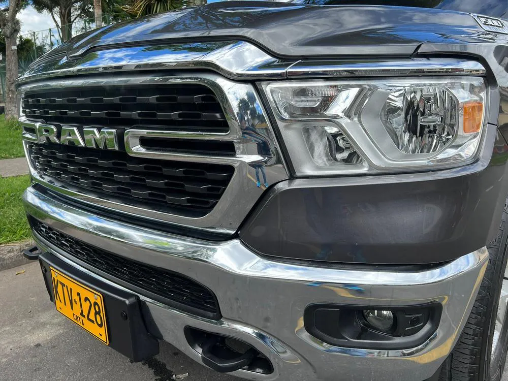 RAM RAM [5] DT 1500 BIG HORN ETORQ CREW CAB HYBRID 2022