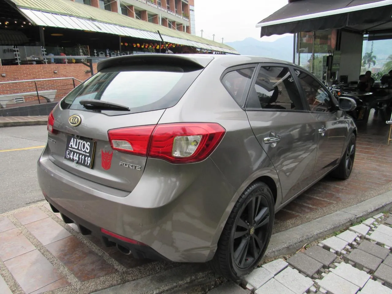 KIA CERATO 2011