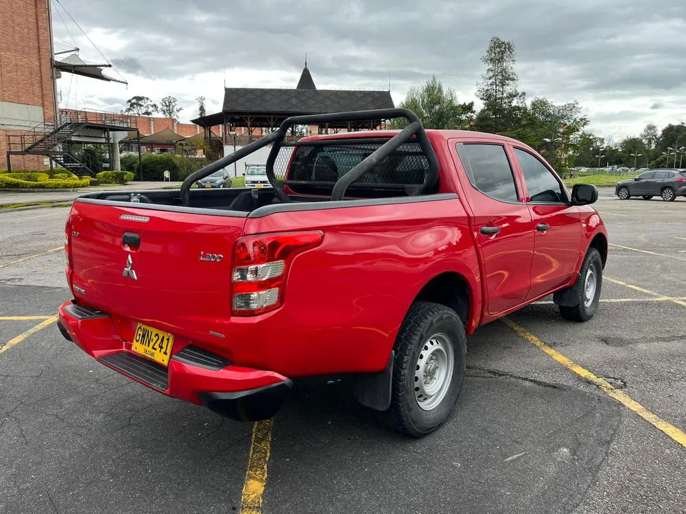 MITSUBISHI L200 [5] 2.5L 2020