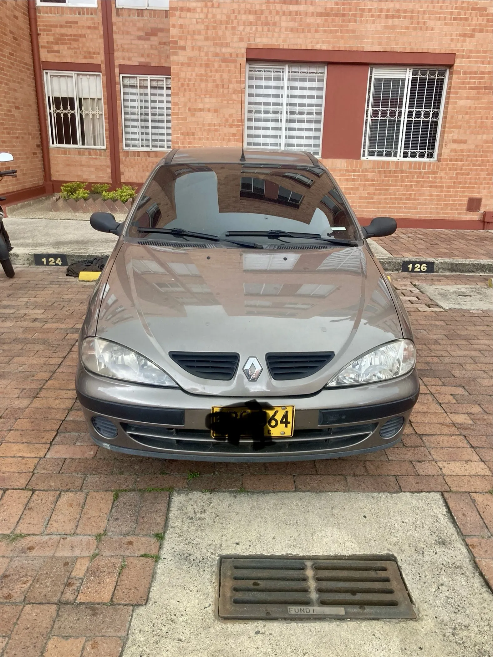 RENAULT MEGANE 2005