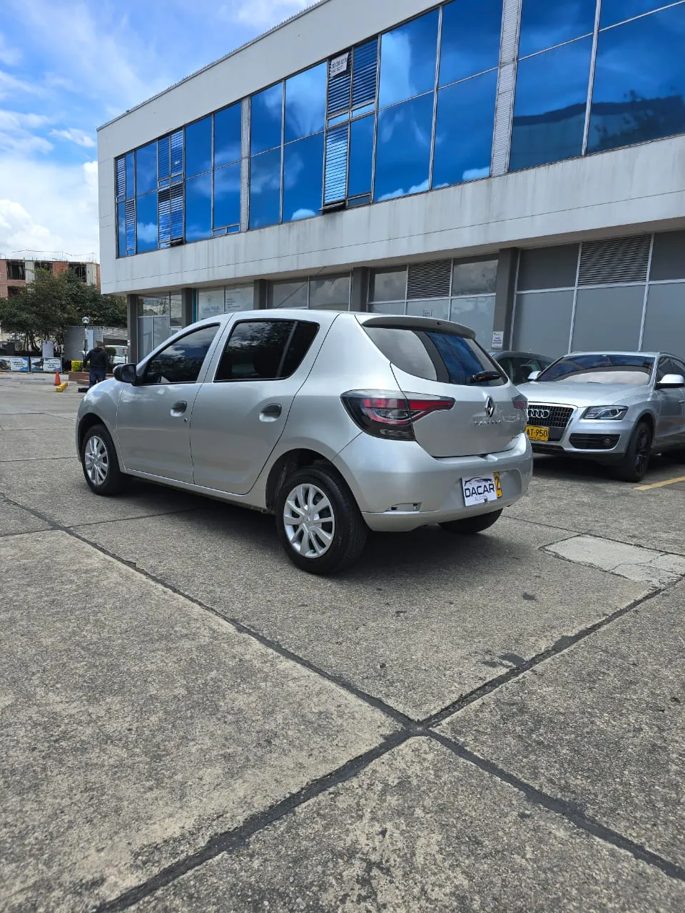 RENAULT SANDERO 2022