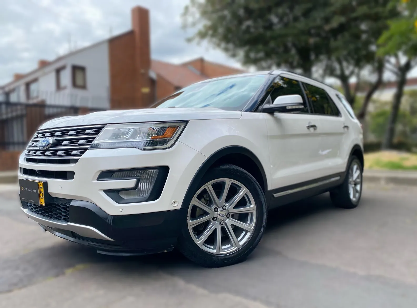 FORD EXPLORER [5] LIMITED 2017