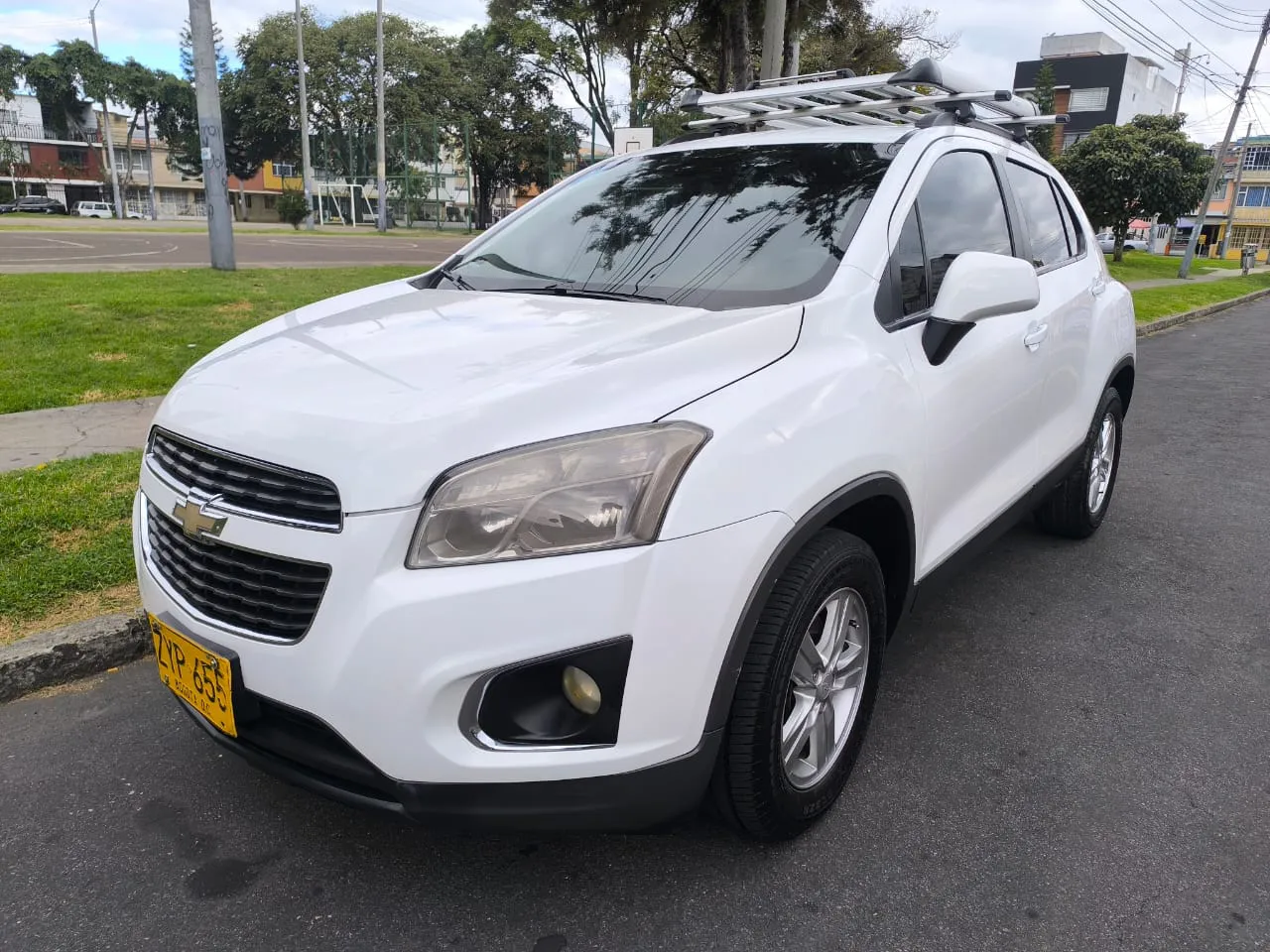 CHEVROLET TRACKER LS 2015