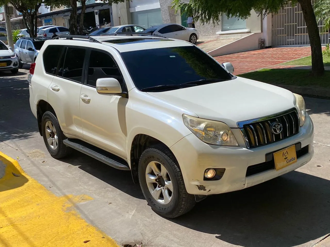 TOYOTA PRADO 2012