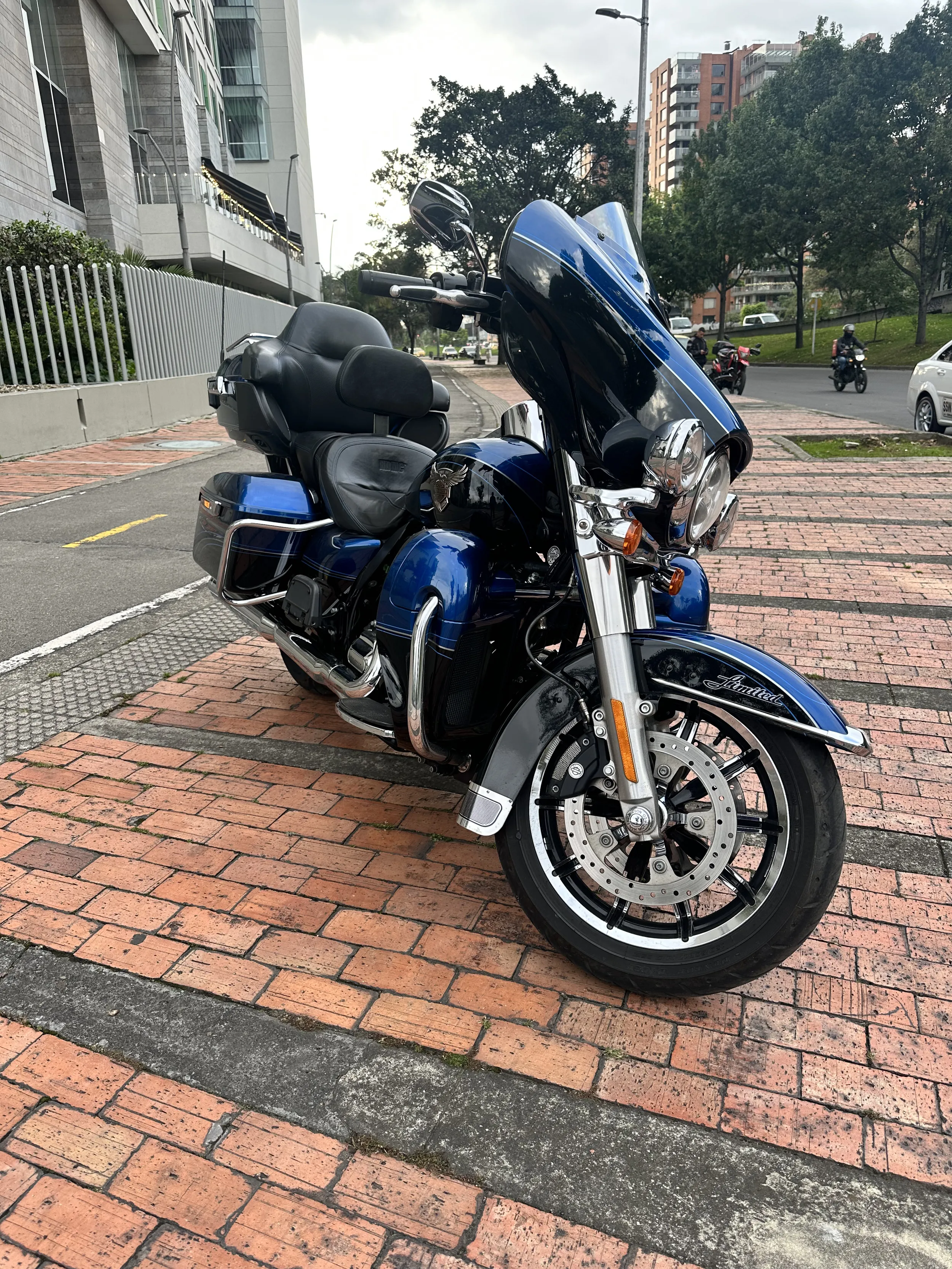 HARLEY DAVIDSON ULTRA LIMITED FLHTKANV 2018