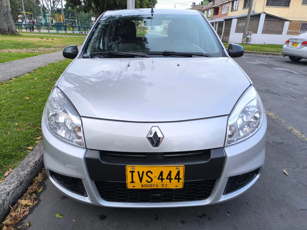 RENAULT SANDERO 2016