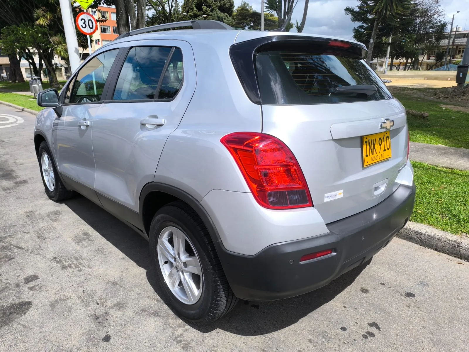 CHEVROLET TRACKER LS 2016