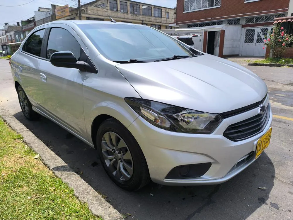 CHEVROLET JOY HATCHBACK LT 2021