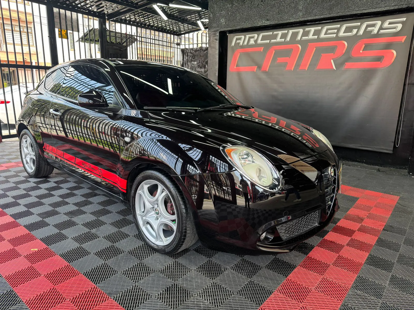 ALFA ROMEO MiTo DISTINCTIVE 2011