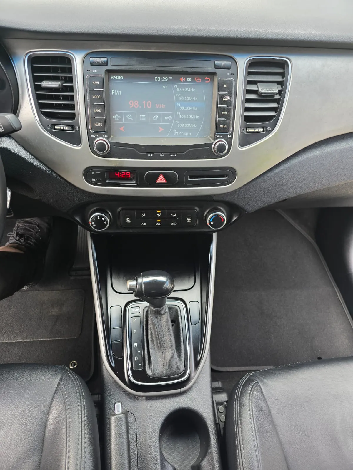 KIA CARENS SUV EX 2016