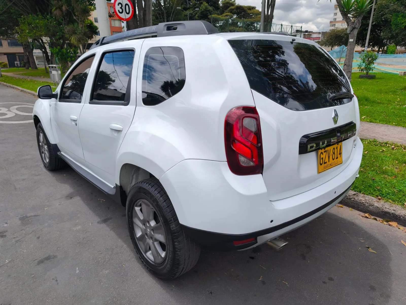 RENAULT DUSTER 2021