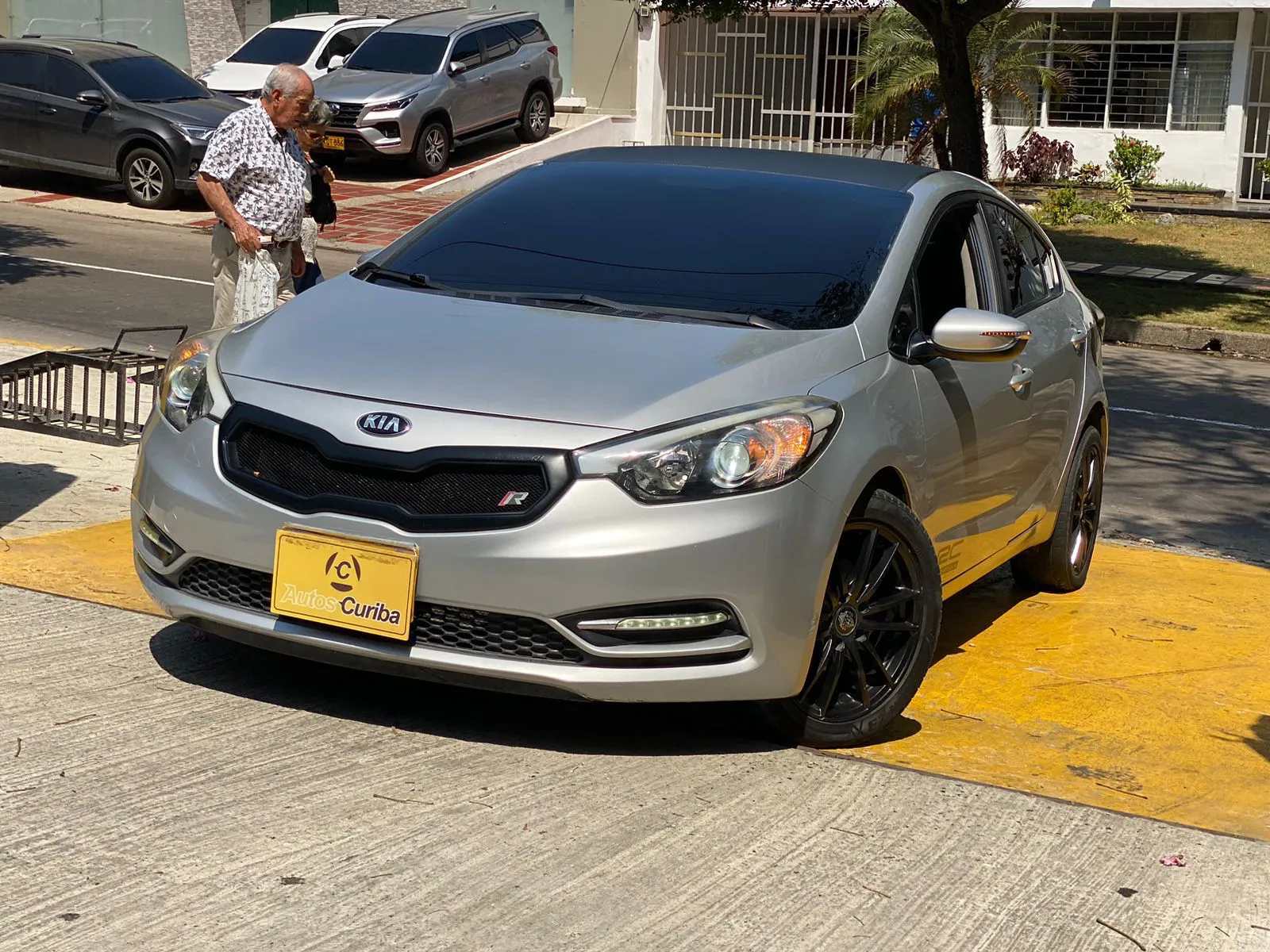 KIA CERATO 2015