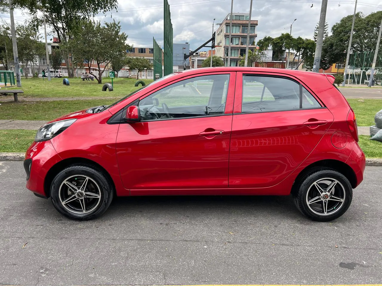 KIA PICANTO 2013