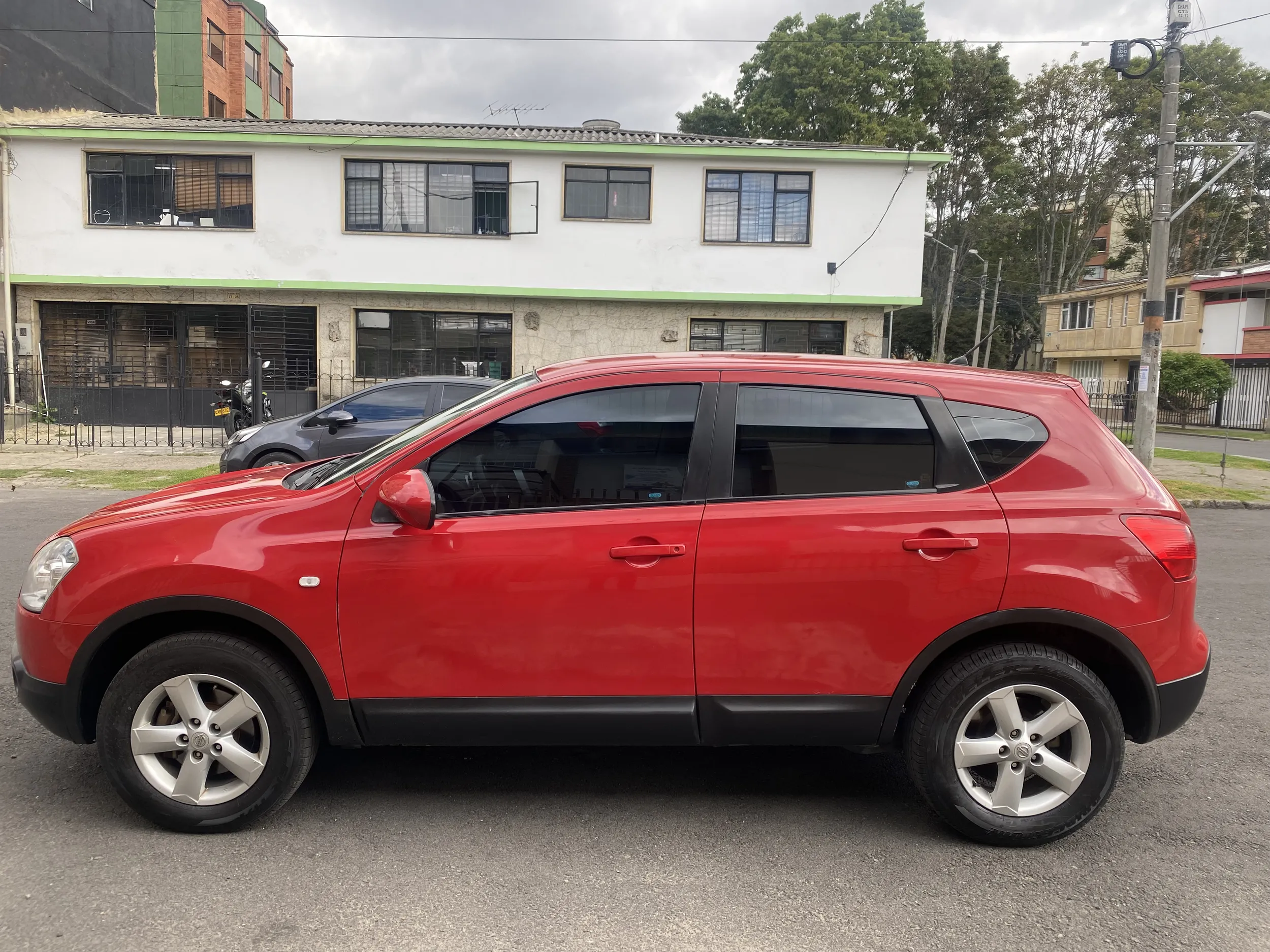 NISSAN QASHQAI 2010