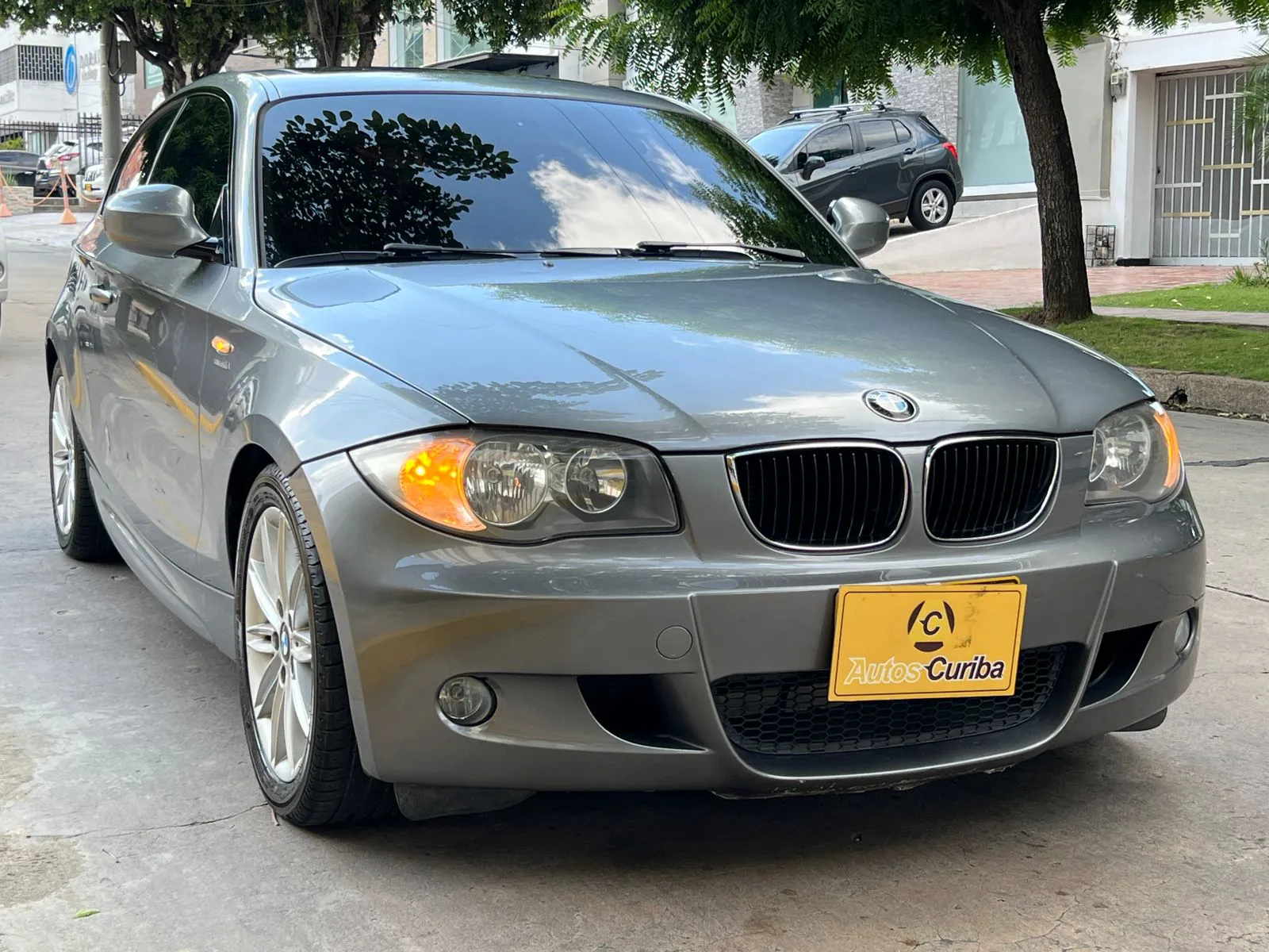 BMW 120 2012