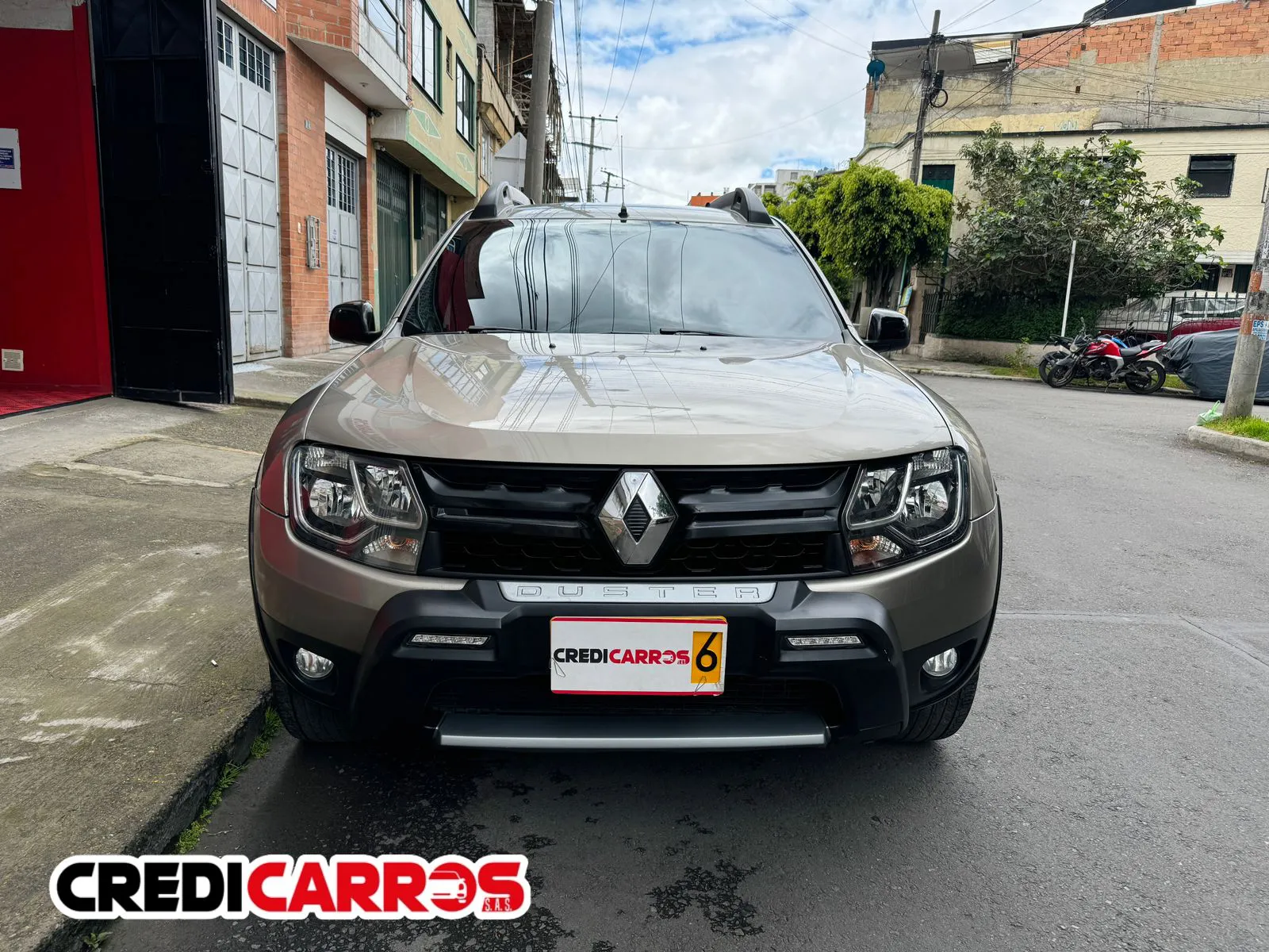 RENAULT DUSTER 2019