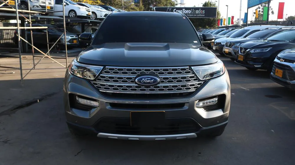 FORD EXPLORER [6] LIMITED 2023