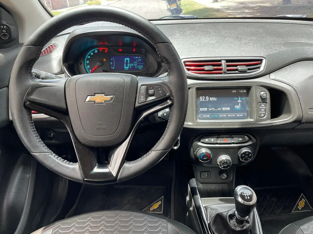 CHEVROLET ONIX 2018