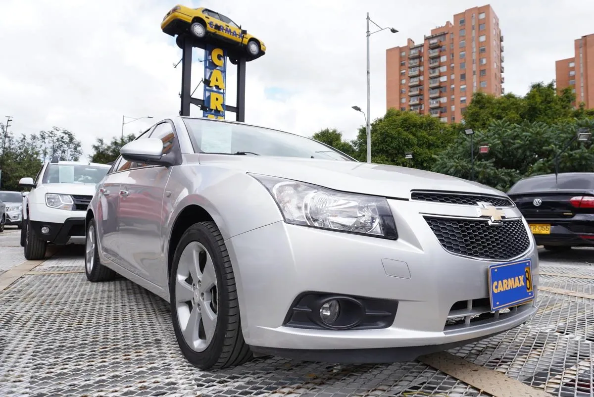 CHEVROLET CRUZE 2012