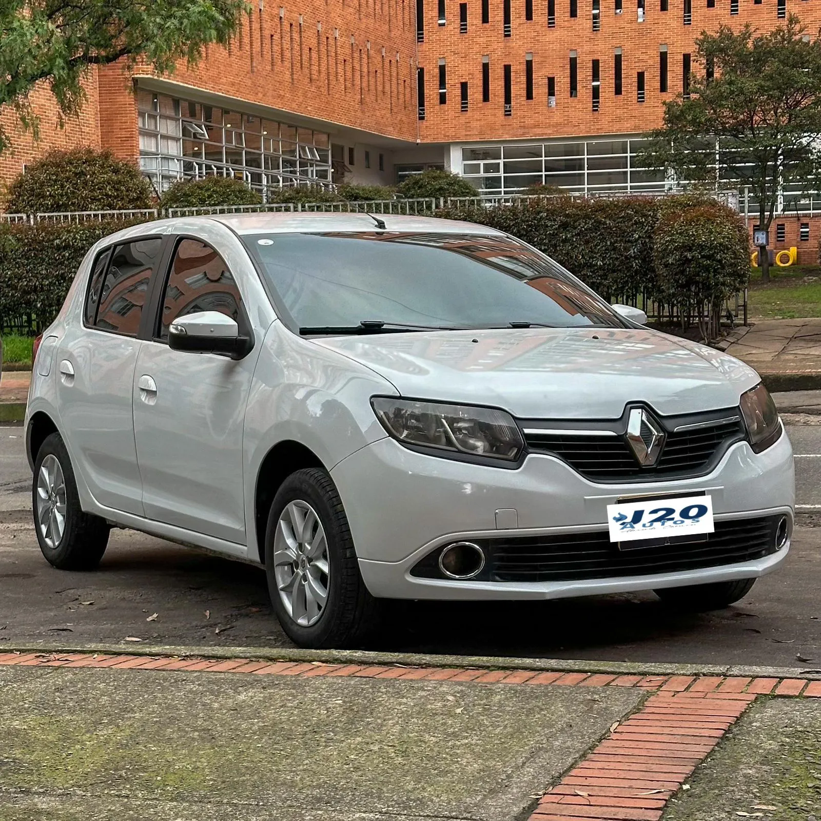 RENAULT SANDERO DYNAMIQUE 2016