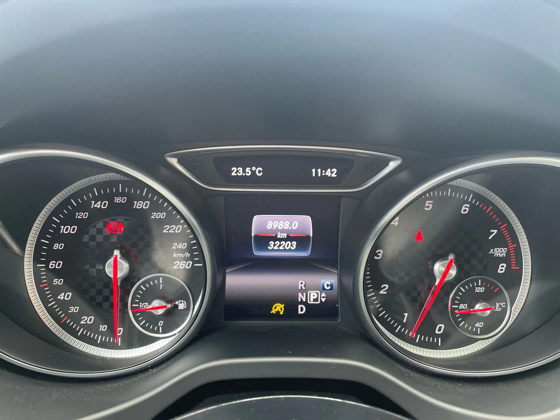 MERCEDES BENZ A A 200 [W176] MT 1600CC T 5P 2018