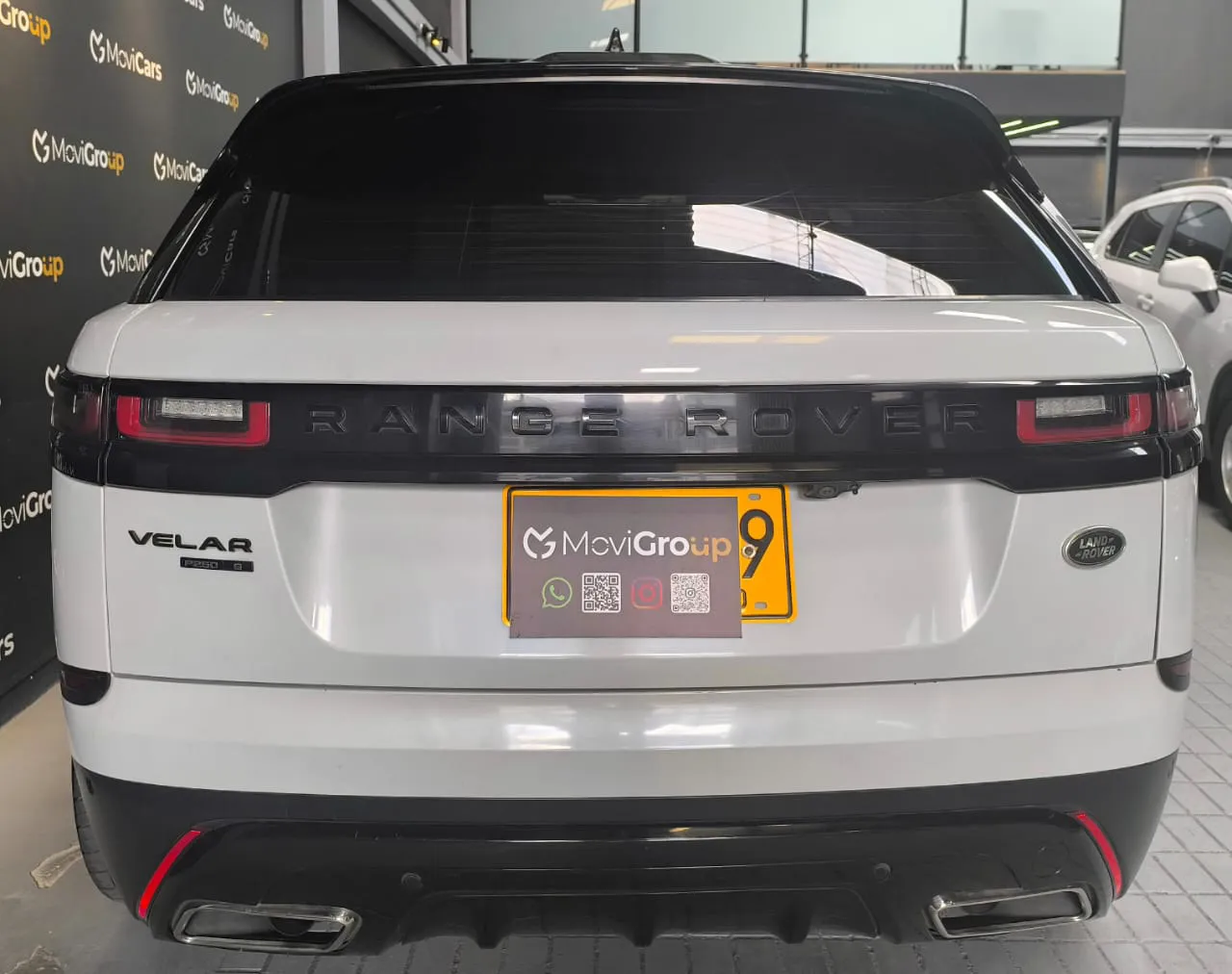 LAND ROVER RANGE ROVER VELAR R-DYNAMIC SE 2018